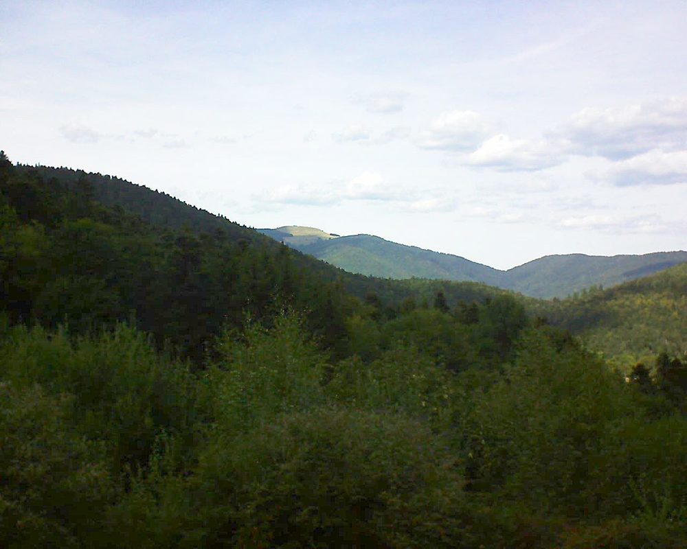 Le petit ballon vu depuis le Domaine Langmatt à Murbach le 10.09.2018 à 14:30 Le petit ballon (Alsace, Vosges) le 10.09.2018 à 14:30