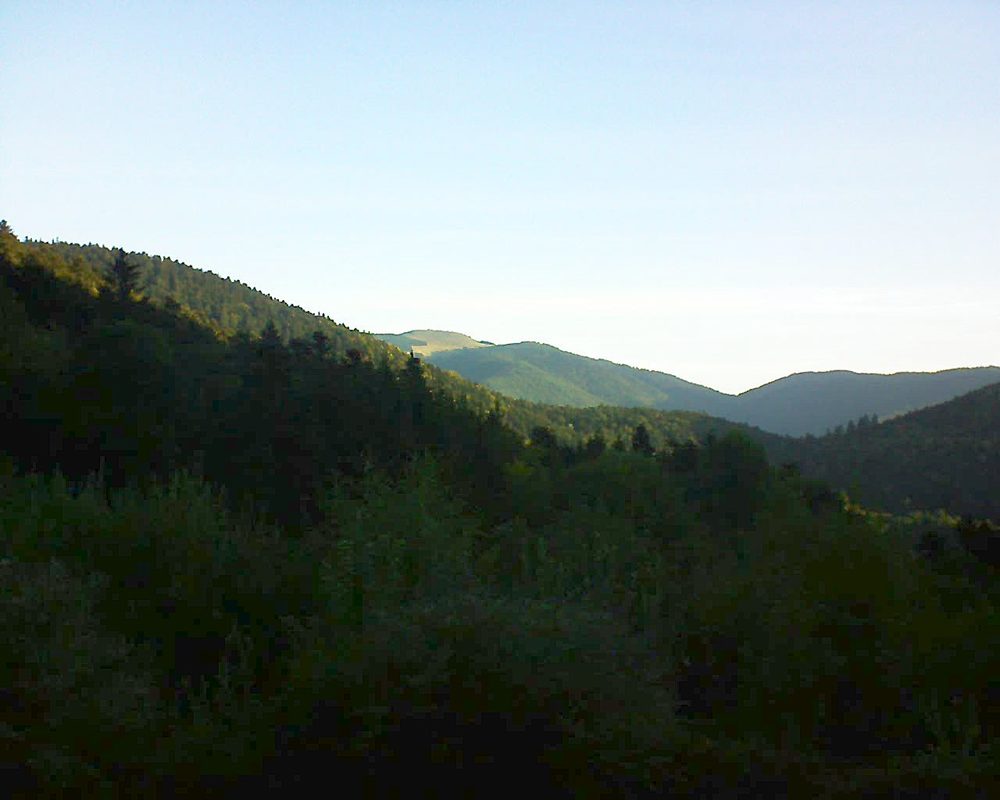 Le petit ballon vu depuis le Domaine Langmatt à Murbach le 11.09.2018 à 07:45 Le petit ballon (Alsace, Vosges) le 11.09.2018 à 07:45