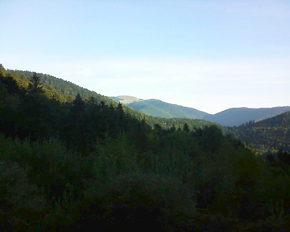 Le petit ballon vu depuis le Domaine Langmatt à Murbach le 11.09.2018 à 08:30 Le petit ballon (Alsace, Vosges) le 11.09.2018 à 08:30