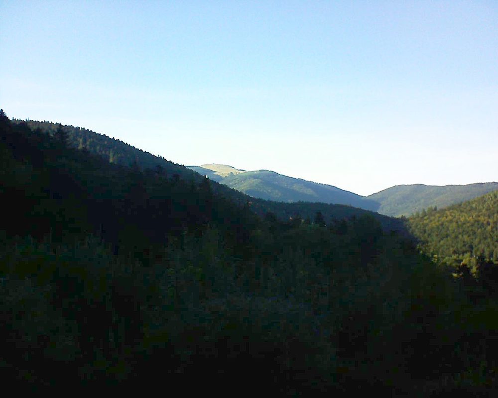 Le petit ballon vu depuis le Domaine Langmatt à Murbach le 11.09.2018 à 18:15 Le petit ballon (Alsace, Vosges) le 11.09.2018 à 18:15