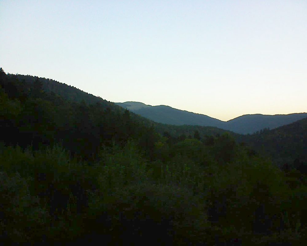 Le petit ballon vu depuis le Domaine Langmatt à Murbach le 12.09.2018 à 07:00 Le petit ballon (Alsace, Vosges) le 12.09.2018 à 07:00