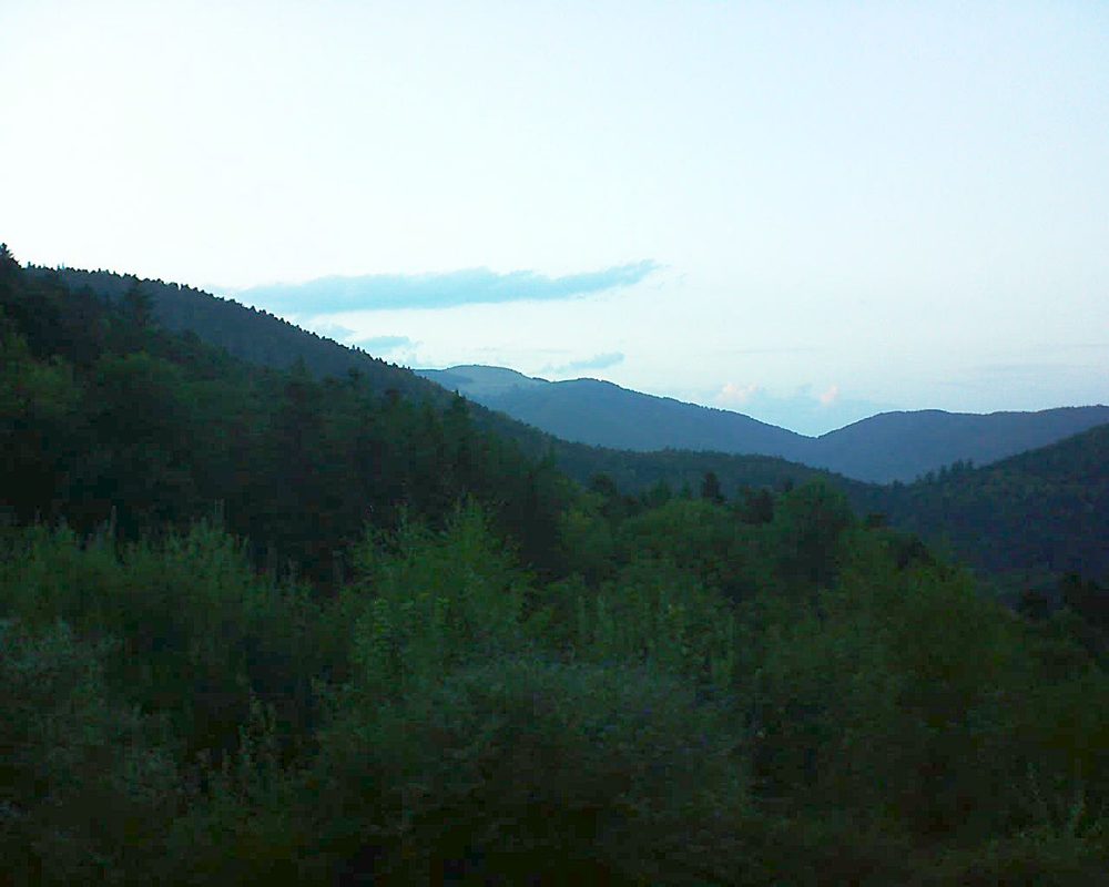 Le petit ballon vu depuis le Domaine Langmatt à Murbach le 12.09.2018 à 19:45 Le petit ballon (Alsace, Vosges) le 12.09.2018 à 19:45