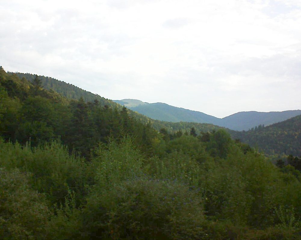 Le petit ballon vu depuis le Domaine Langmatt à Murbach le 13.09.2018 à 08:15 Le petit ballon (Alsace, Vosges) le 13.09.2018 à 08:15