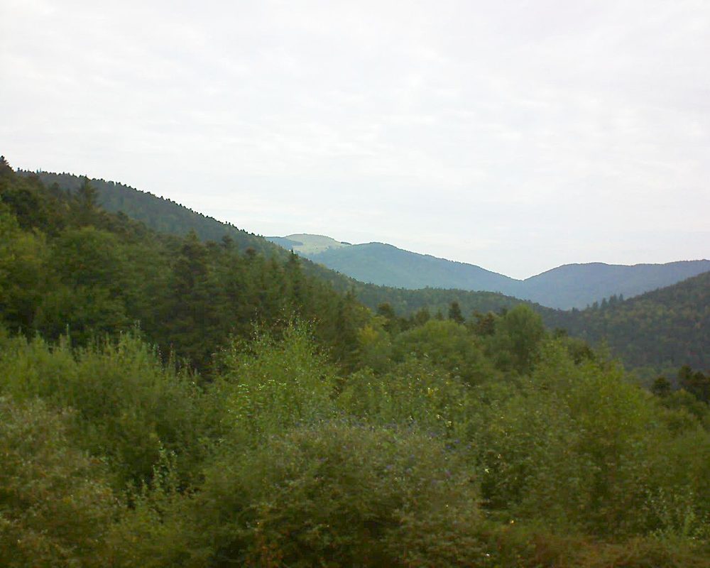 Le petit ballon vu depuis le Domaine Langmatt à Murbach le 13.09.2018 à 10:45 Le petit ballon (Alsace, Vosges) le 13.09.2018 à 10:45