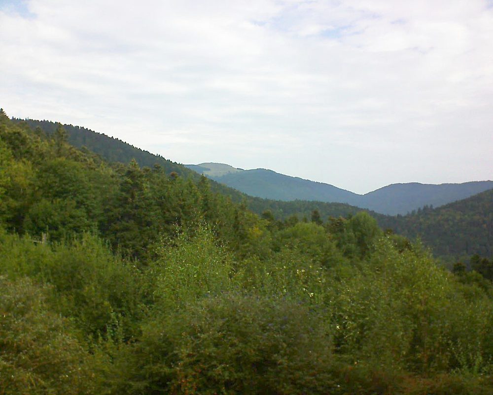 Le petit ballon vu depuis le Domaine Langmatt à Murbach le 13.09.2018 à 11:15 Le petit ballon (Alsace, Vosges) le 13.09.2018 à 11:15