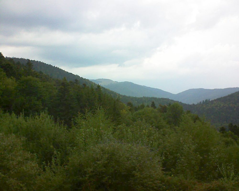 Le petit ballon vu depuis le Domaine Langmatt à Murbach le 13.09.2018 à 14:30 Le petit ballon (Alsace, Vosges) le 13.09.2018 à 14:30