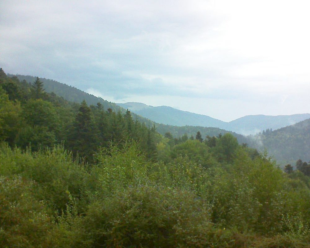 Le petit ballon vu depuis le Domaine Langmatt à Murbach le 13.09.2018 à 17:30 Le petit ballon (Alsace, Vosges) le 13.09.2018 à 17:30