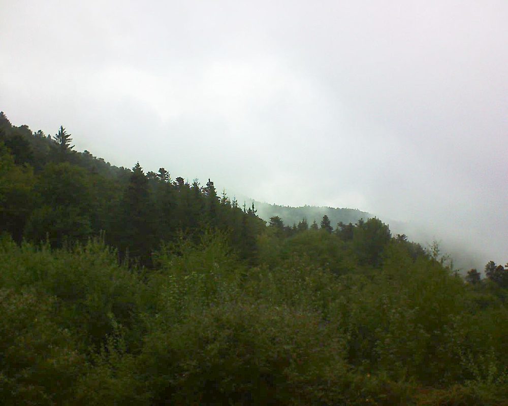 Le petit ballon vu depuis le Domaine Langmatt à Murbach le 14.09.2018 à 10:45 Le petit ballon (Alsace, Vosges) le 14.09.2018 à 10:45