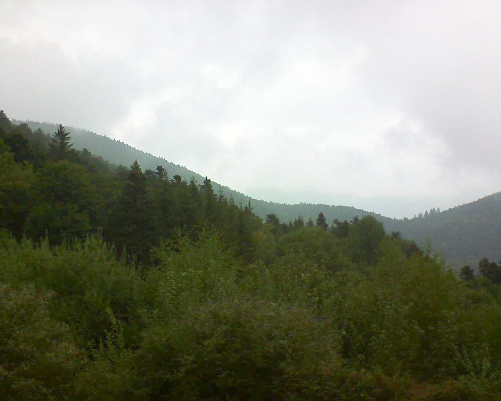 Le petit ballon vu depuis le Domaine Langmatt à Murbach le 14.09.2018 à 13:45 Le petit ballon (Alsace, Vosges) le 14.09.2018 à 13:45