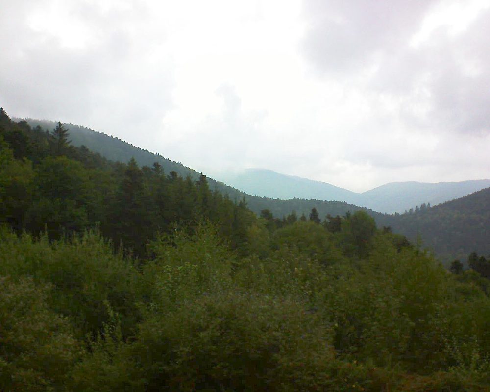 Le petit ballon vu depuis le Domaine Langmatt à Murbach le 14.09.2018 à 14:45 Le petit ballon (Alsace, Vosges) le 14.09.2018 à 14:45