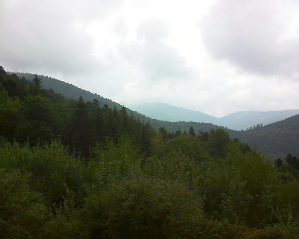 Le petit ballon vu depuis le Domaine Langmatt à Murbach le 14.09.2018 à 15:00 Le petit ballon (Alsace, Vosges) le 14.09.2018 à 15:00