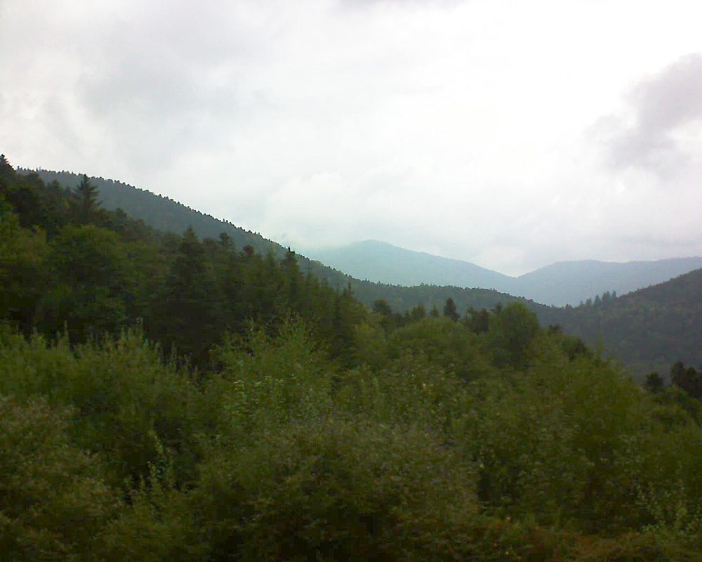 Le petit ballon vu depuis le Domaine Langmatt à Murbach le 14.09.2018 à 15:15 Le petit ballon (Alsace, Vosges) le 14.09.2018 à 15:15