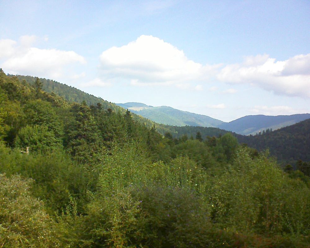 Le petit ballon vu depuis le Domaine Langmatt à Murbach le 15.09.2018 à 11:00 Le petit ballon (Alsace, Vosges) le 15.09.2018 à 11:00