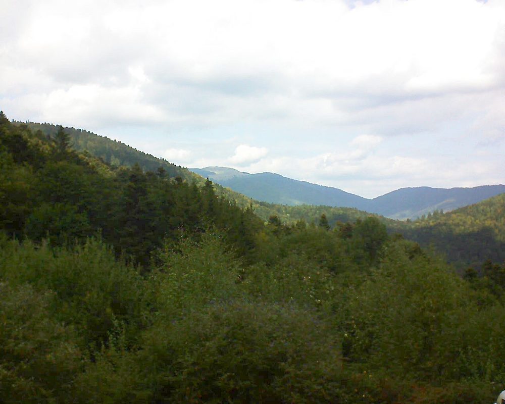 Le petit ballon vu depuis le Domaine Langmatt à Murbach le 15.09.2018 à 13:15 Le petit ballon (Alsace, Vosges) le 15.09.2018 à 13:15