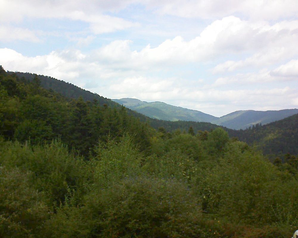 Le petit ballon vu depuis le Domaine Langmatt à Murbach le 15.09.2018 à 14:00 Le petit ballon (Alsace, Vosges) le 15.09.2018 à 14:00