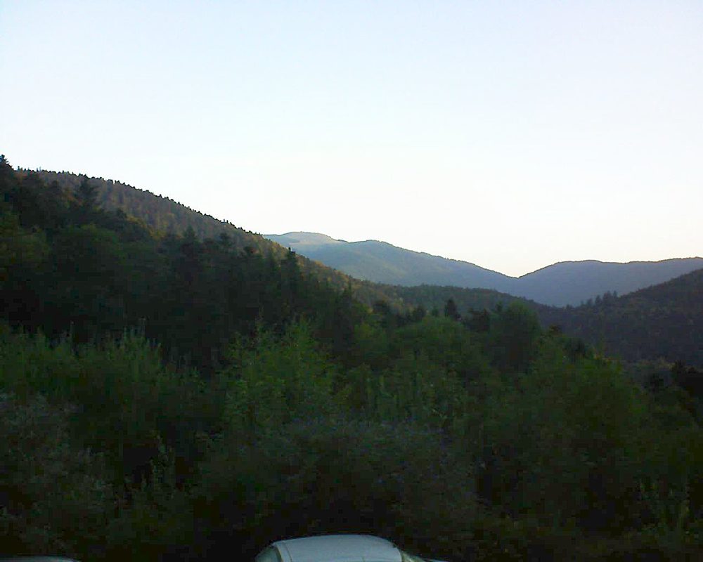 Le petit ballon vu depuis le Domaine Langmatt à Murbach le 16.09.2018 à 07:30 Le petit ballon (Alsace, Vosges) le 16.09.2018 à 07:30
