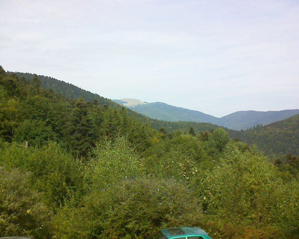 Le petit ballon vu depuis le Domaine Langmatt à Murbach le 16.09.2018 à 13:30 Le petit ballon (Alsace, Vosges) le 16.09.2018 à 13:30