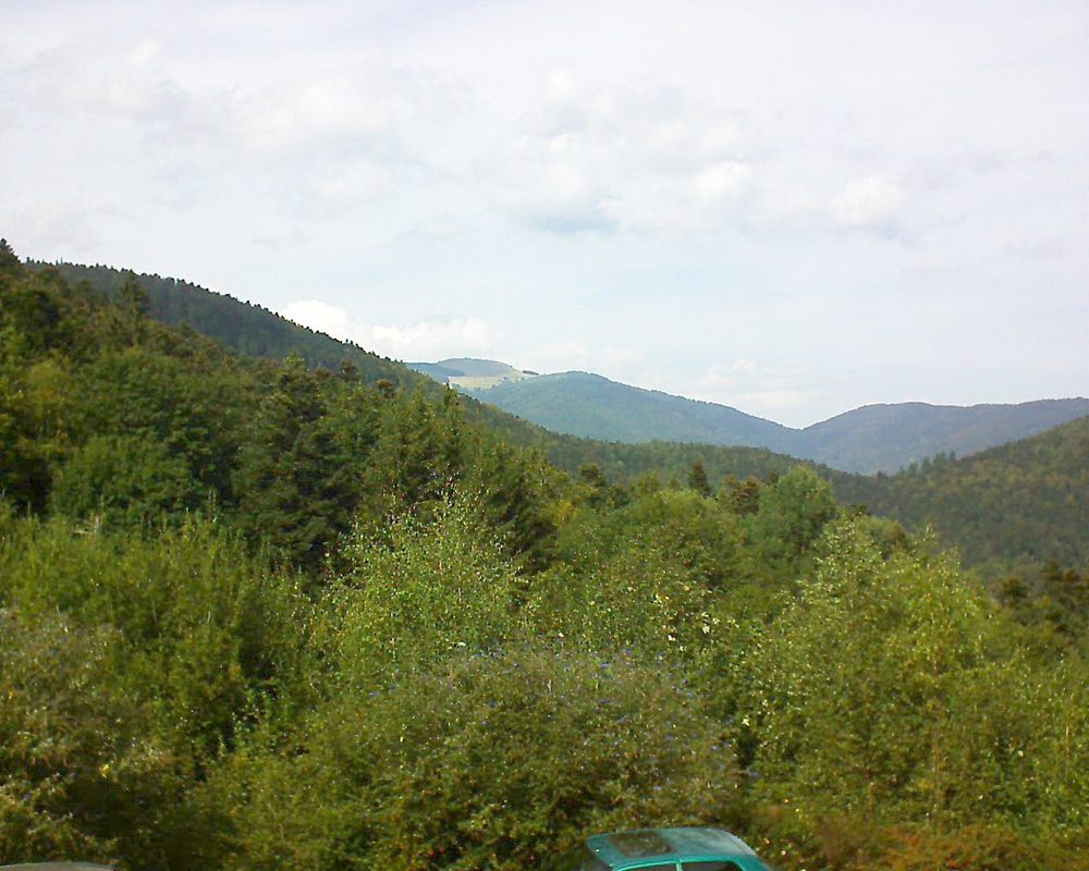Le petit ballon vu depuis le Domaine Langmatt à Murbach le 16.09.2018 à 14:30 Le petit ballon (Alsace, Vosges) le 16.09.2018 à 14:30