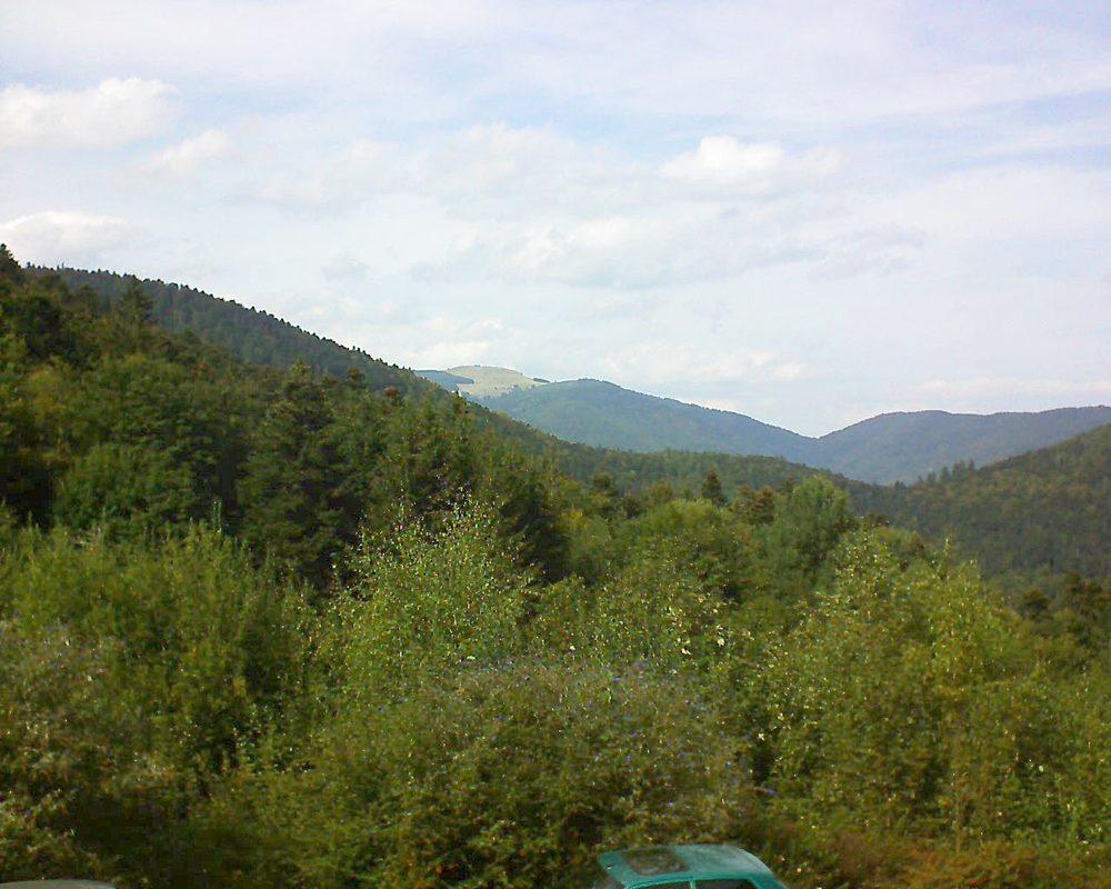 Le petit ballon vu depuis le Domaine Langmatt à Murbach le 16.09.2018 à 15:15 Le petit ballon (Alsace, Vosges) le 16.09.2018 à 15:15
