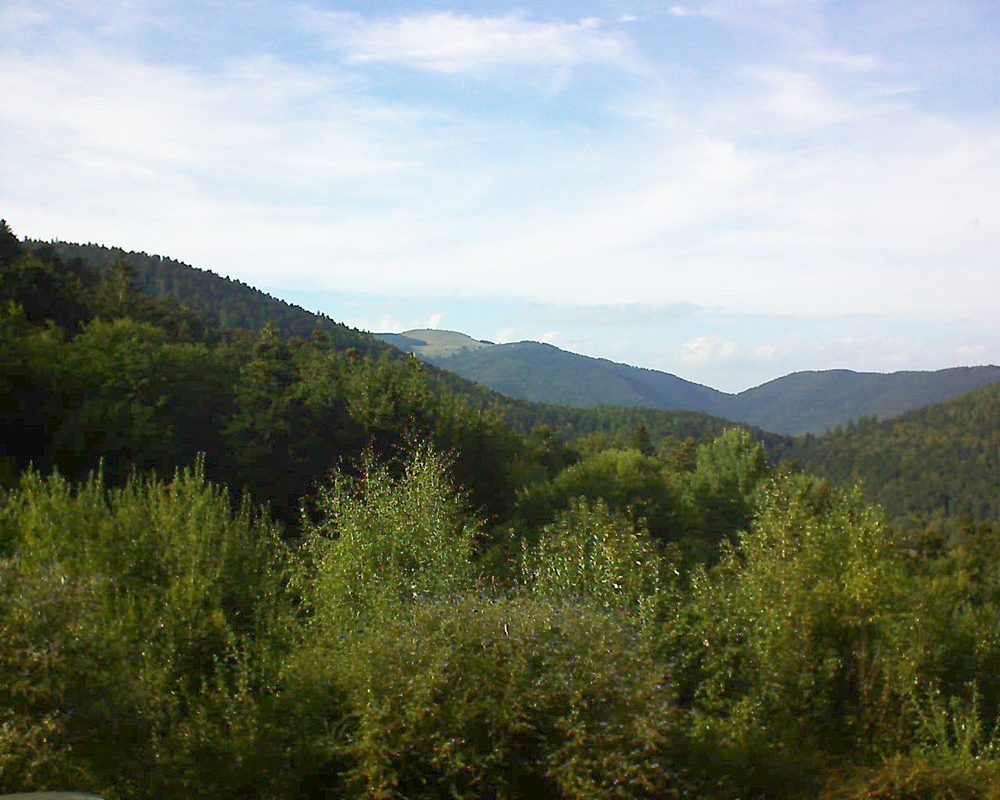 Le petit ballon vu depuis le Domaine Langmatt à Murbach le 16.09.2018 à 17:15 Le petit ballon (Alsace, Vosges) le 16.09.2018 à 17:15