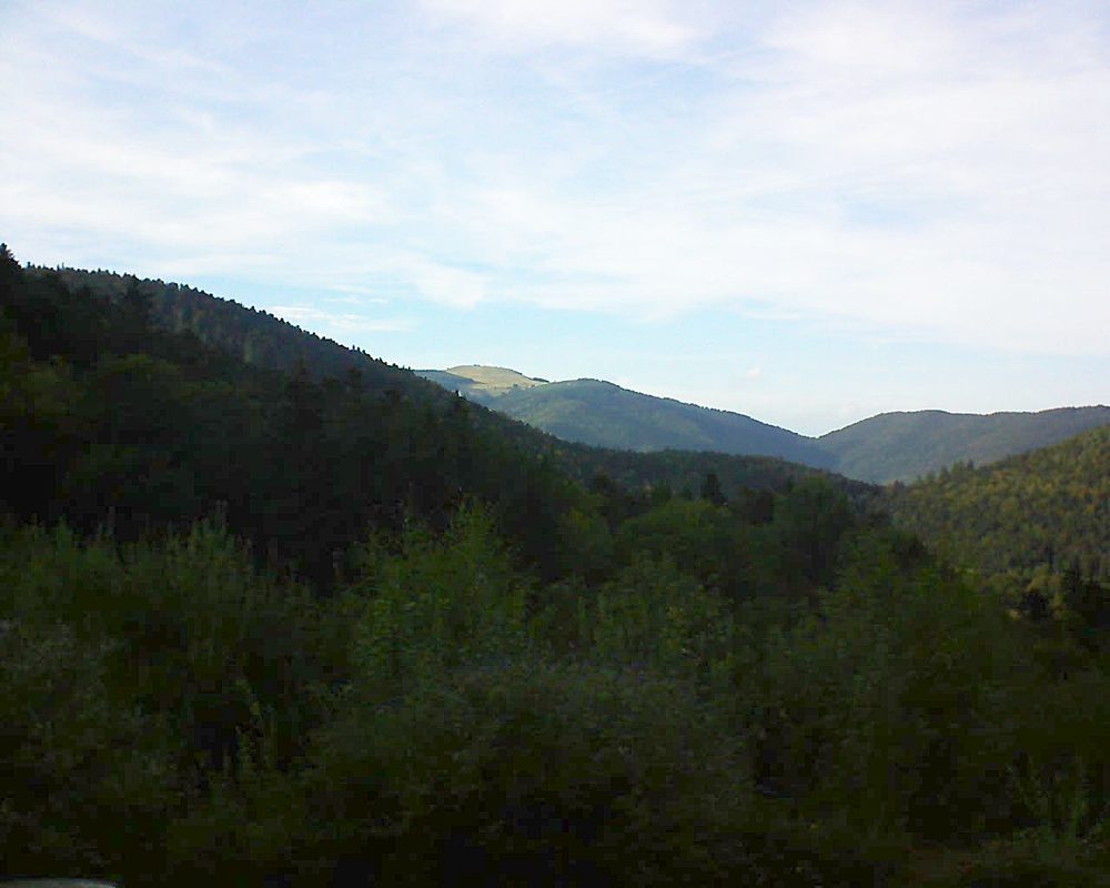 Le petit ballon vu depuis le Domaine Langmatt à Murbach le 16.09.2018 à 18:00 Le petit ballon (Alsace, Vosges) le 16.09.2018 à 18:00