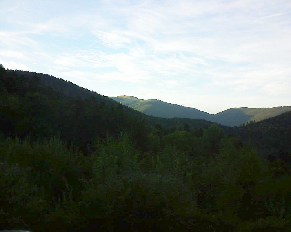 Le petit ballon vu depuis le Domaine Langmatt à Murbach le 16.09.2018 à 19:00 Le petit ballon (Alsace, Vosges) le 16.09.2018 à 19:00