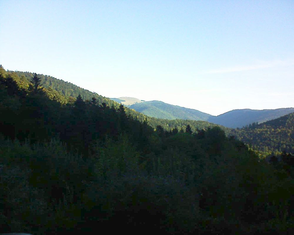 Le petit ballon vu depuis le Domaine Langmatt à Murbach le 17.09.2018 à 08:45 Le petit ballon (Alsace, Vosges) le 17.09.2018 à 08:45