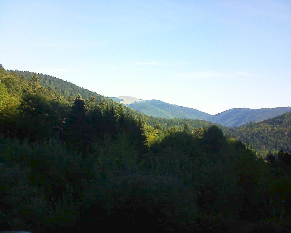 Le petit ballon vu depuis le Domaine Langmatt à Murbach le 17.09.2018 à 09:30 Le petit ballon (Alsace, Vosges) le 17.09.2018 à 09:30
