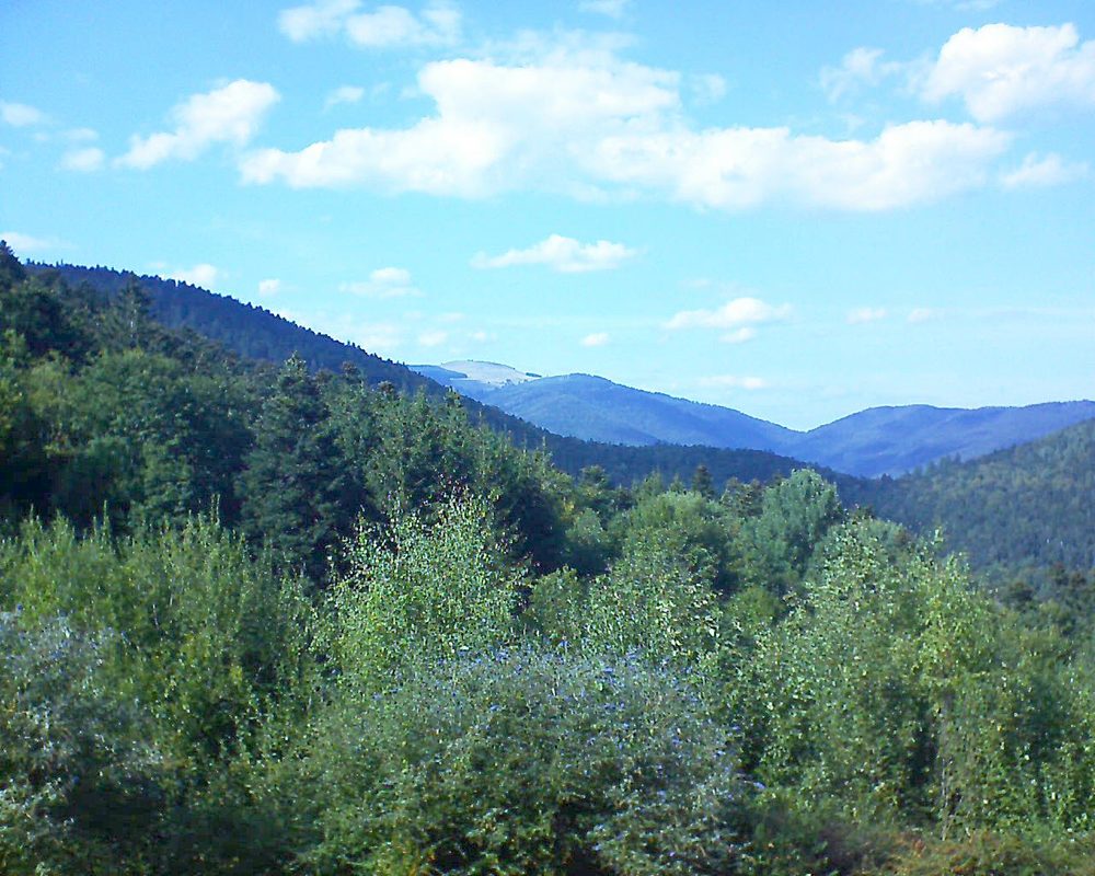 Le petit ballon vu depuis le Domaine Langmatt à Murbach le 17.09.2018 à 16:00 Le petit ballon (Alsace, Vosges) le 17.09.2018 à 16:00