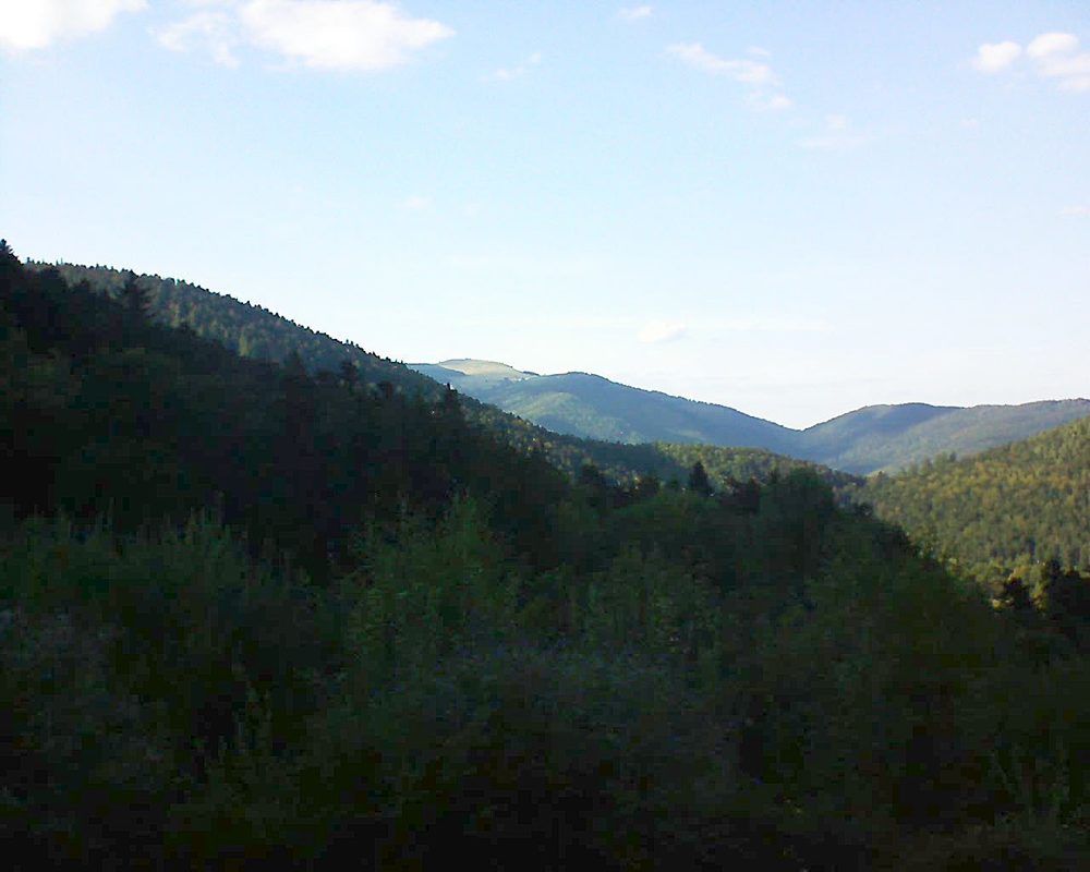 Le petit ballon vu depuis le Domaine Langmatt à Murbach le 17.09.2018 à 17:45 Le petit ballon (Alsace, Vosges) le 17.09.2018 à 17:45