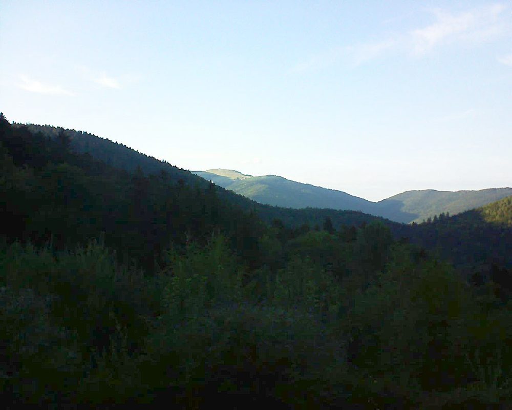 Le petit ballon vu depuis le Domaine Langmatt à Murbach le 17.09.2018 à 18:30 Le petit ballon (Alsace, Vosges) le 17.09.2018 à 18:30