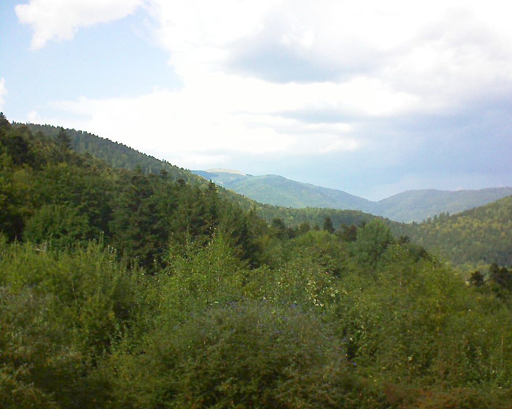 Le petit ballon vu depuis le Domaine Langmatt à Murbach le 18.09.2018 à 14:45 Le petit ballon (Alsace, Vosges) le 18.09.2018 à 14:45