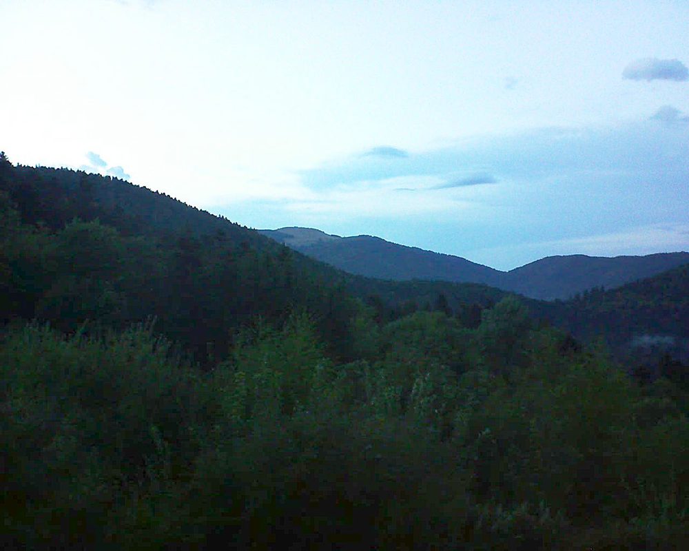 Le petit ballon vu depuis le Domaine Langmatt à Murbach le 18.09.2018 à 19:45 Le petit ballon (Alsace, Vosges) le 18.09.2018 à 19:45
