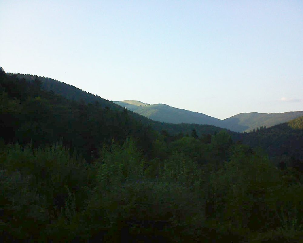 Le petit ballon vu depuis le Domaine Langmatt à Murbach le 19.09.2018 à 18:30 Le petit ballon (Alsace, Vosges) le 19.09.2018 à 18:30