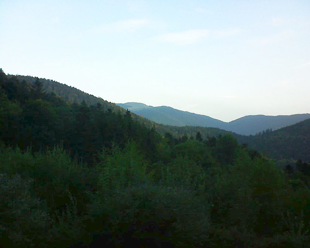 Le petit ballon vu depuis le Domaine Langmatt à Murbach le 20.09.2018 à 07:45 Le petit ballon (Alsace, Vosges) le 20.09.2018 à 07:45