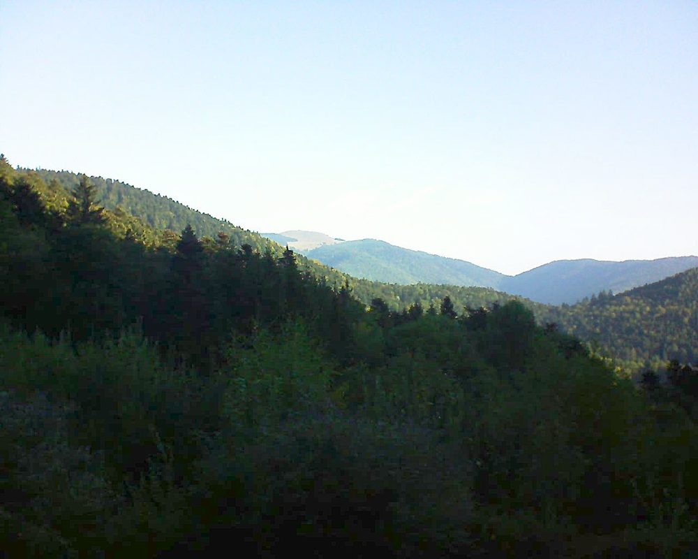 Le petit ballon vu depuis le Domaine Langmatt à Murbach le 20.09.2018 à 09:00 Le petit ballon (Alsace, Vosges) le 20.09.2018 à 09:00