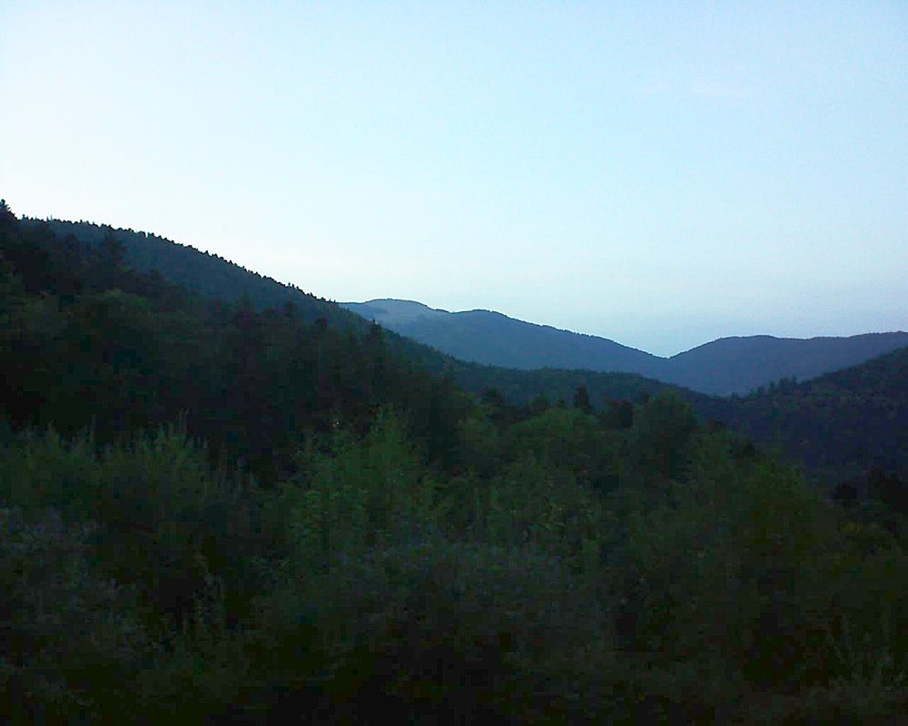 Le petit ballon vu depuis le Domaine Langmatt à Murbach le 20.09.2018 à 19:30 Le petit ballon (Alsace, Vosges) le 20.09.2018 à 19:30