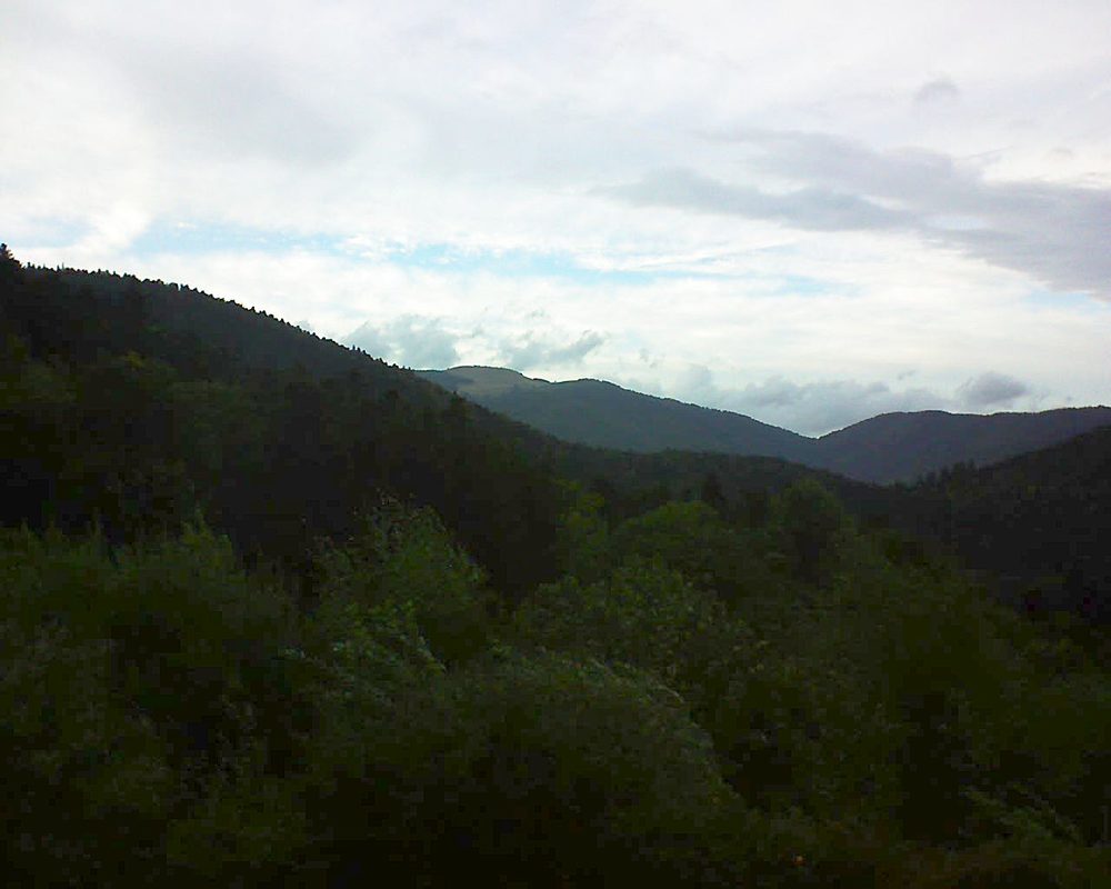 Le petit ballon vu depuis le Domaine Langmatt à Murbach le 21.09.2018 à 19:00 Le petit ballon (Alsace, Vosges) le 21.09.2018 à 19:00
