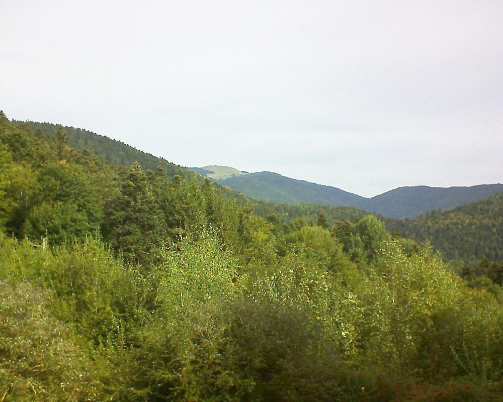 Le petit ballon vu depuis le Domaine Langmatt à Murbach le 22.09.2018 à 11:00 Le petit ballon (Alsace, Vosges) le 22.09.2018 à 11:00