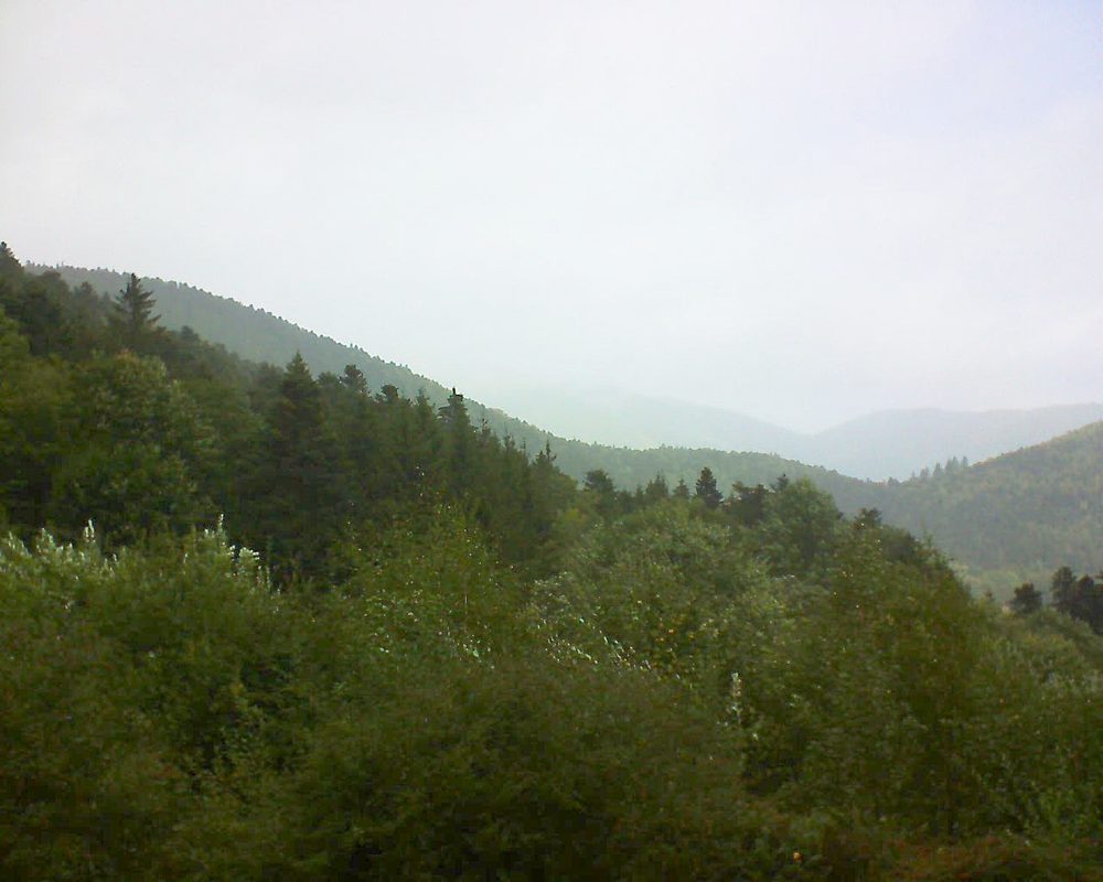 Le petit ballon vu depuis le Domaine Langmatt à Murbach le 23.09.2018 à 12:30 Le petit ballon (Alsace, Vosges) le 23.09.2018 à 12:30
