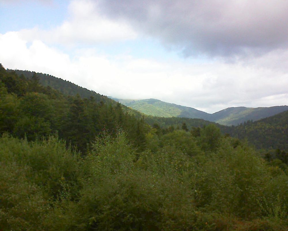 Le petit ballon vu depuis le Domaine Langmatt à Murbach le 24.09.2018 à 11:45 Le petit ballon (Alsace, Vosges) le 24.09.2018 à 11:45