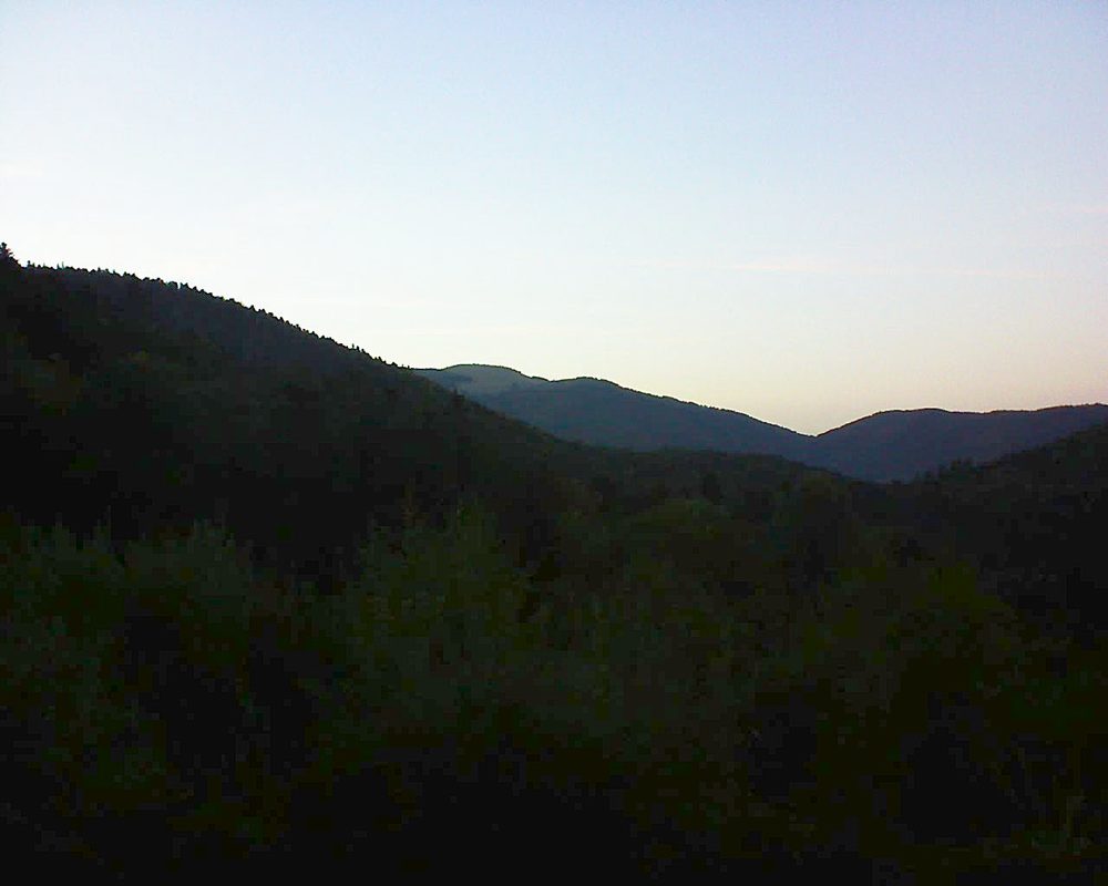 Le petit ballon vu depuis le Domaine Langmatt à Murbach le 24.09.2018 à 19:30 Le petit ballon (Alsace, Vosges) le 24.09.2018 à 19:30