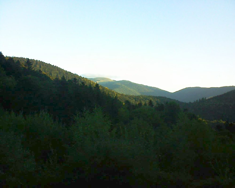 Le petit ballon vu depuis le Domaine Langmatt à Murbach le 25.09.2018 à 07:45 Le petit ballon (Alsace, Vosges) le 25.09.2018 à 07:45