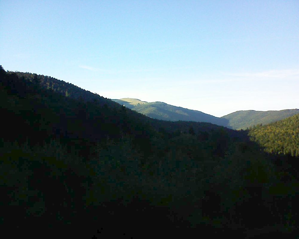 Le petit ballon vu depuis le Domaine Langmatt à Murbach le 25.09.2018 à 18:00 Le petit ballon (Alsace, Vosges) le 25.09.2018 à 18:00