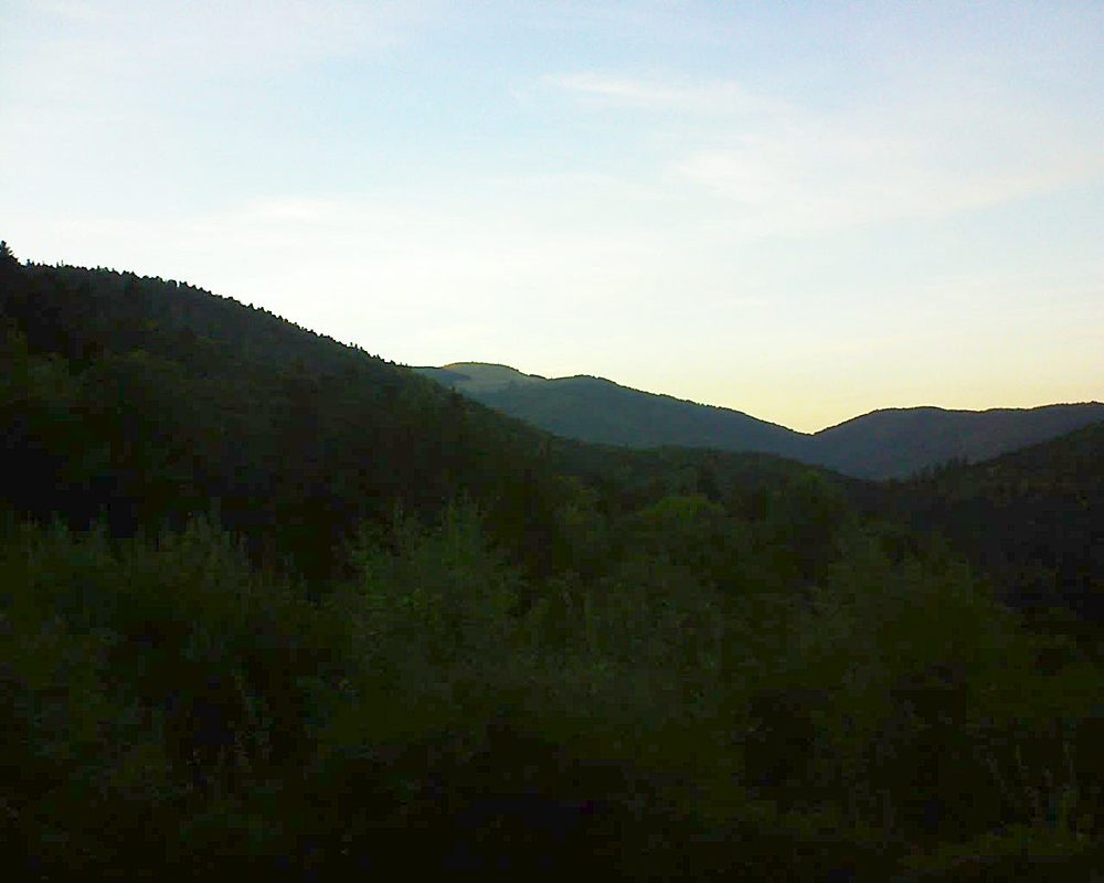 Le petit ballon vu depuis le Domaine Langmatt à Murbach le 25.09.2018 à 19:15 Le petit ballon (Alsace, Vosges) le 25.09.2018 à 19:15