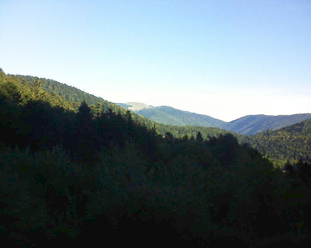 Le petit ballon vu depuis le Domaine Langmatt à Murbach le 26.09.2018 à 09:30 Le petit ballon (Alsace, Vosges) le 26.09.2018 à 09:30
