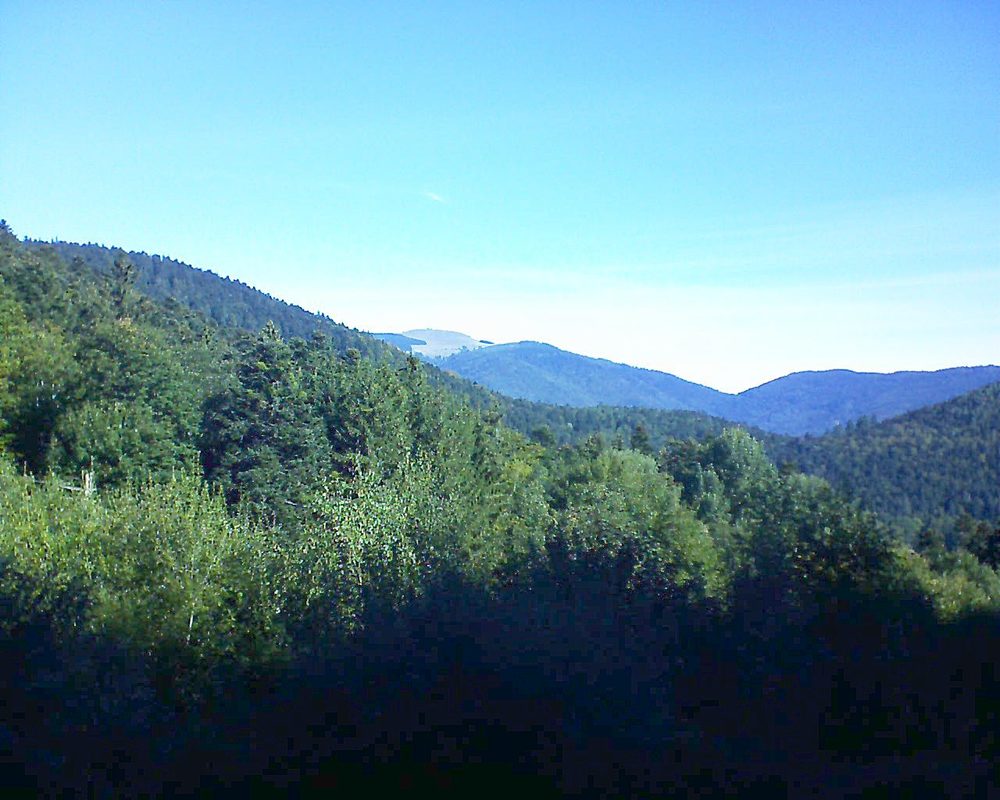 Le petit ballon vu depuis le Domaine Langmatt à Murbach le 26.09.2018 à 10:30 Le petit ballon (Alsace, Vosges) le 26.09.2018 à 10:30