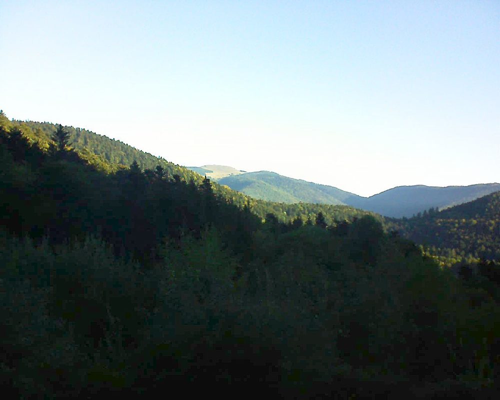 Le petit ballon vu depuis le Domaine Langmatt à Murbach le 27.09.2018 à 08:30 Le petit ballon (Alsace, Vosges) le 27.09.2018 à 08:30