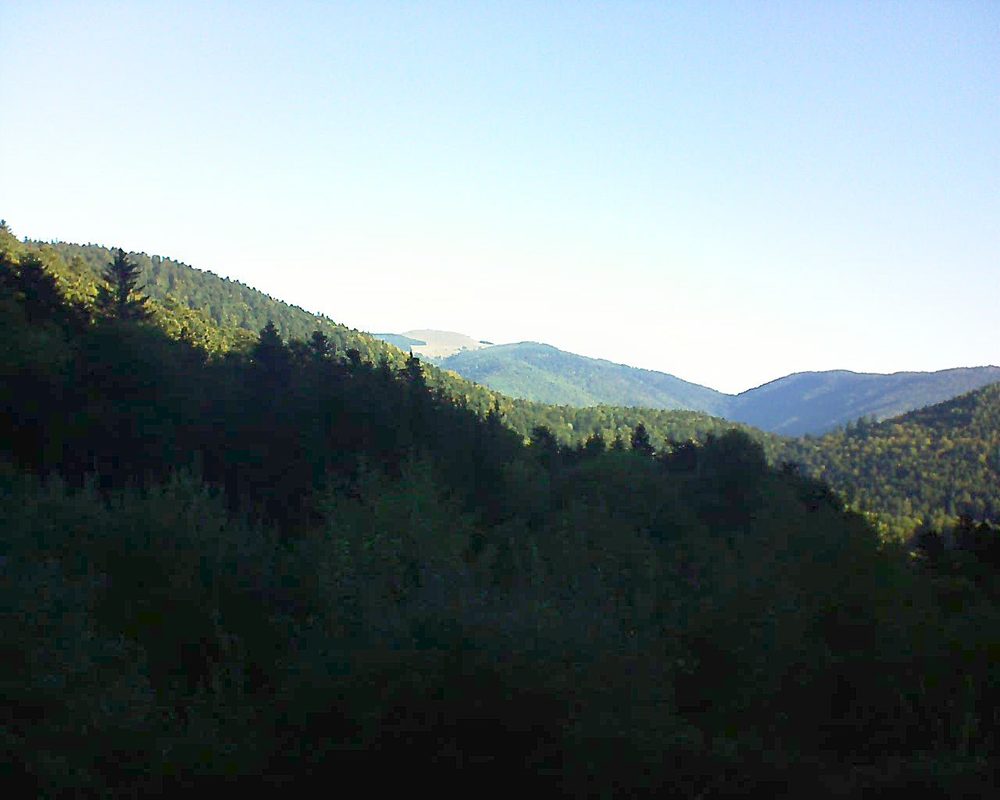 Le petit ballon vu depuis le Domaine Langmatt à Murbach le 27.09.2018 à 09:15 Le petit ballon (Alsace, Vosges) le 27.09.2018 à 09:15