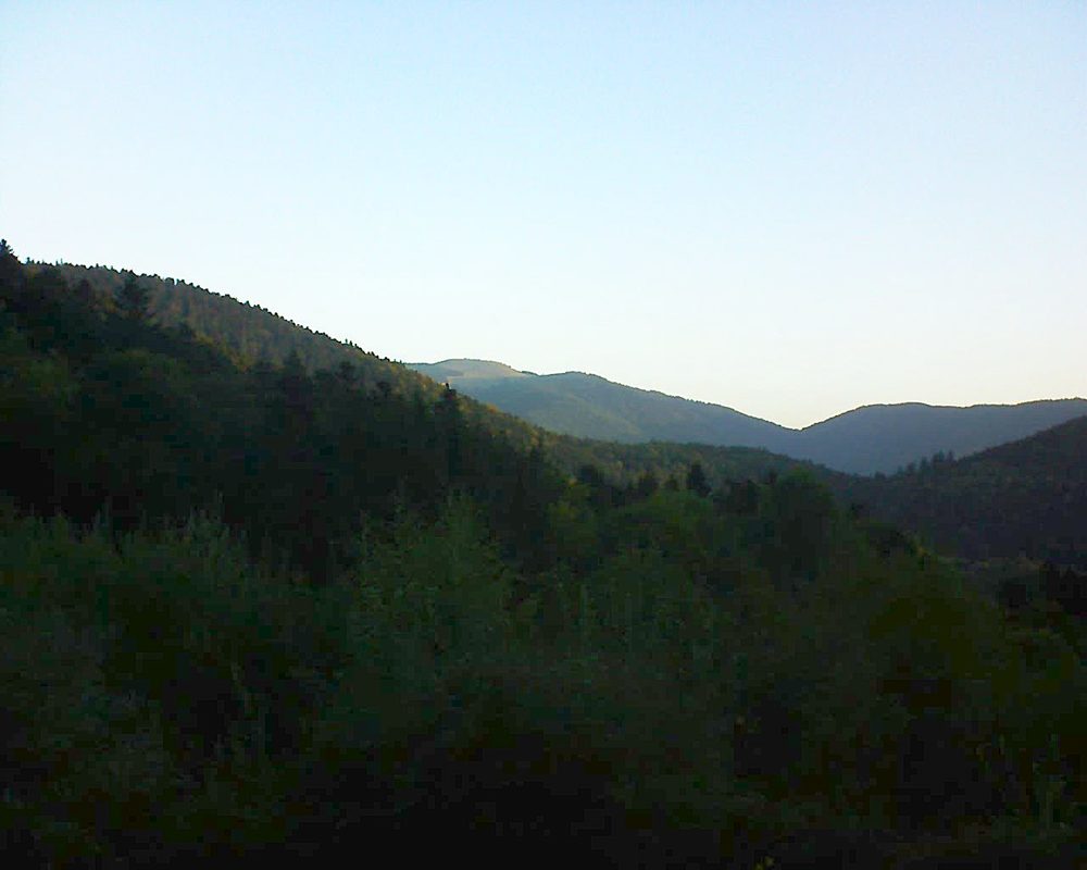 Le petit ballon vu depuis le Domaine Langmatt à Murbach le 28.09.2018 à 07:45 Le petit ballon (Alsace, Vosges) le 28.09.2018 à 07:45